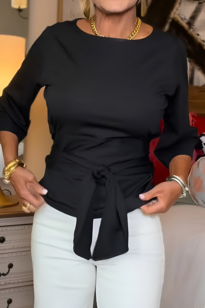 Dara – Top s páskem v pase, který lichotí postavě