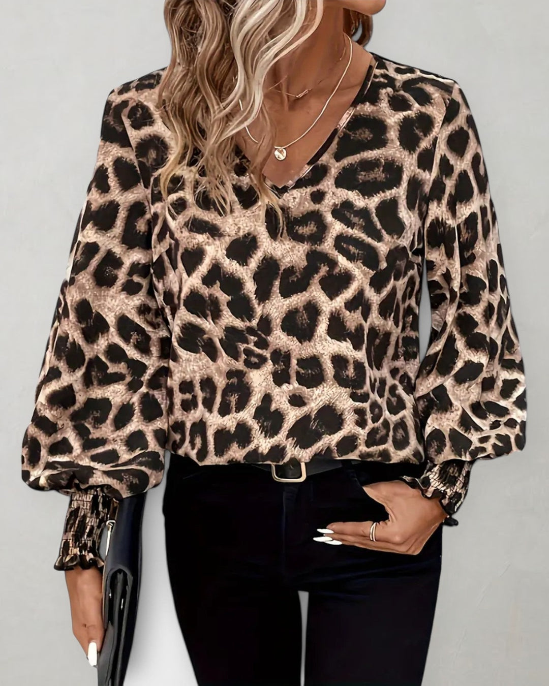 Natálie - Halenka s leopardím vzorem