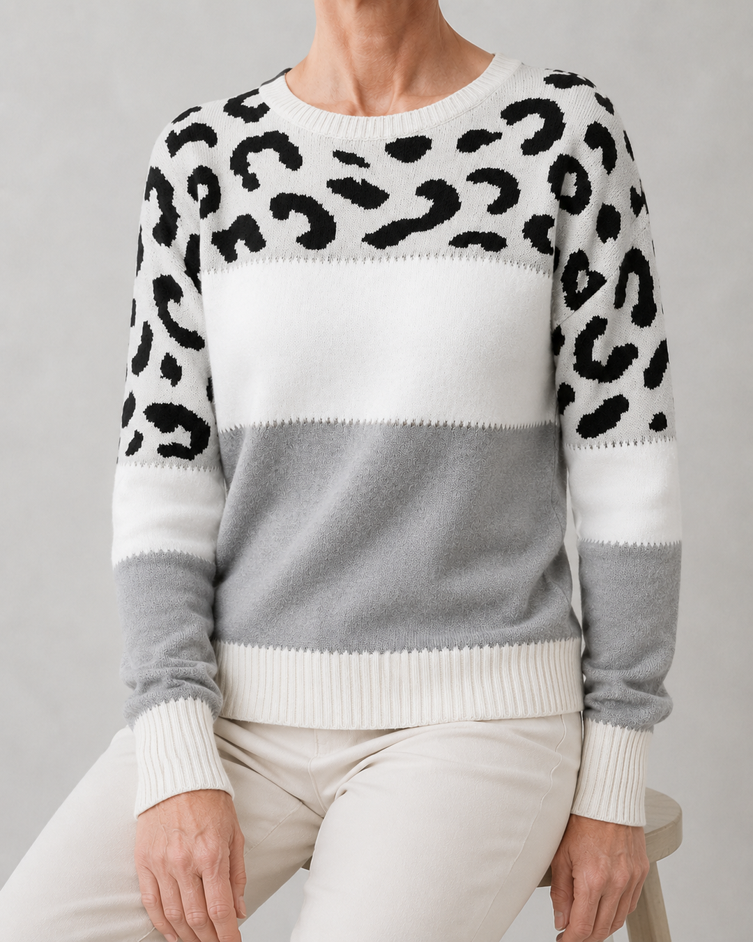 Zuzana | Elegantní leopardí svetr
