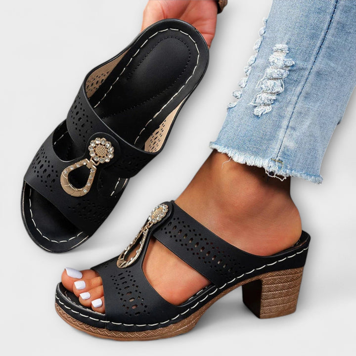 Clarabelle – Elegantné ortopedické sandále