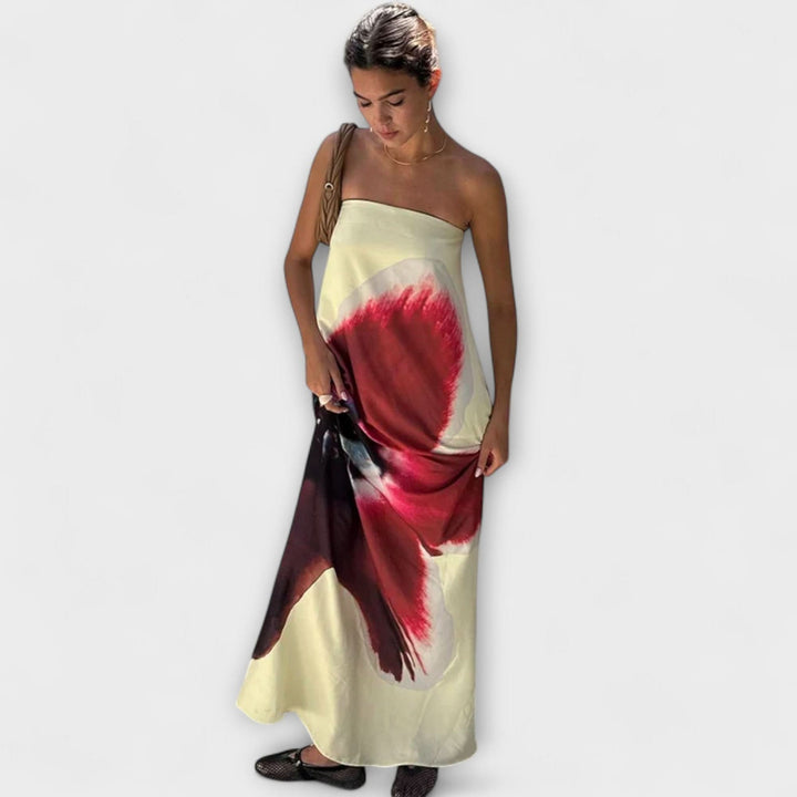 Chic off-shoulder bezramenné maxi šaty
